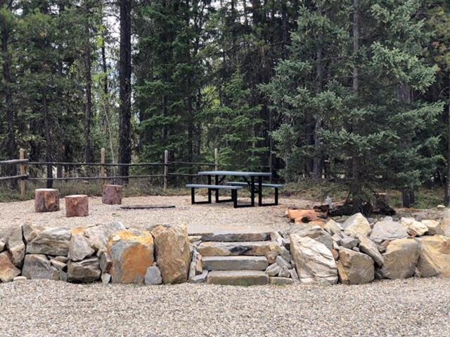 Wolf Den Villa Valemount Ngoại thất bức ảnh